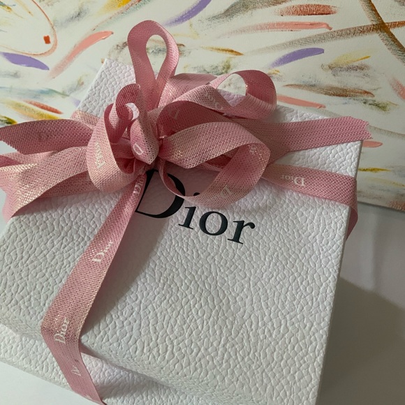 DIOR Nest of 3 Empty Boxes with a Pink Ribbon - Picture 2 of 14